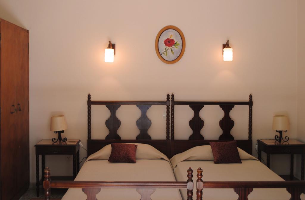 Pension Alkistis Tolón Zimmer foto